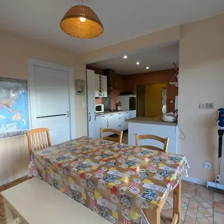 Grande Avec Piscine Holiday home Riorges