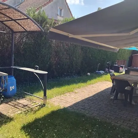 Grande Avec Piscine Holiday home Riorges