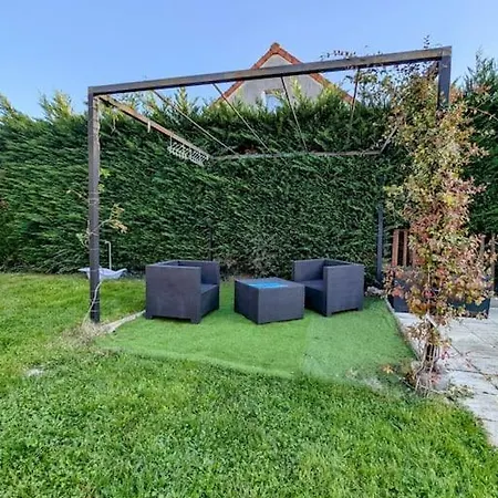 Grande Avec Piscine * Riorges